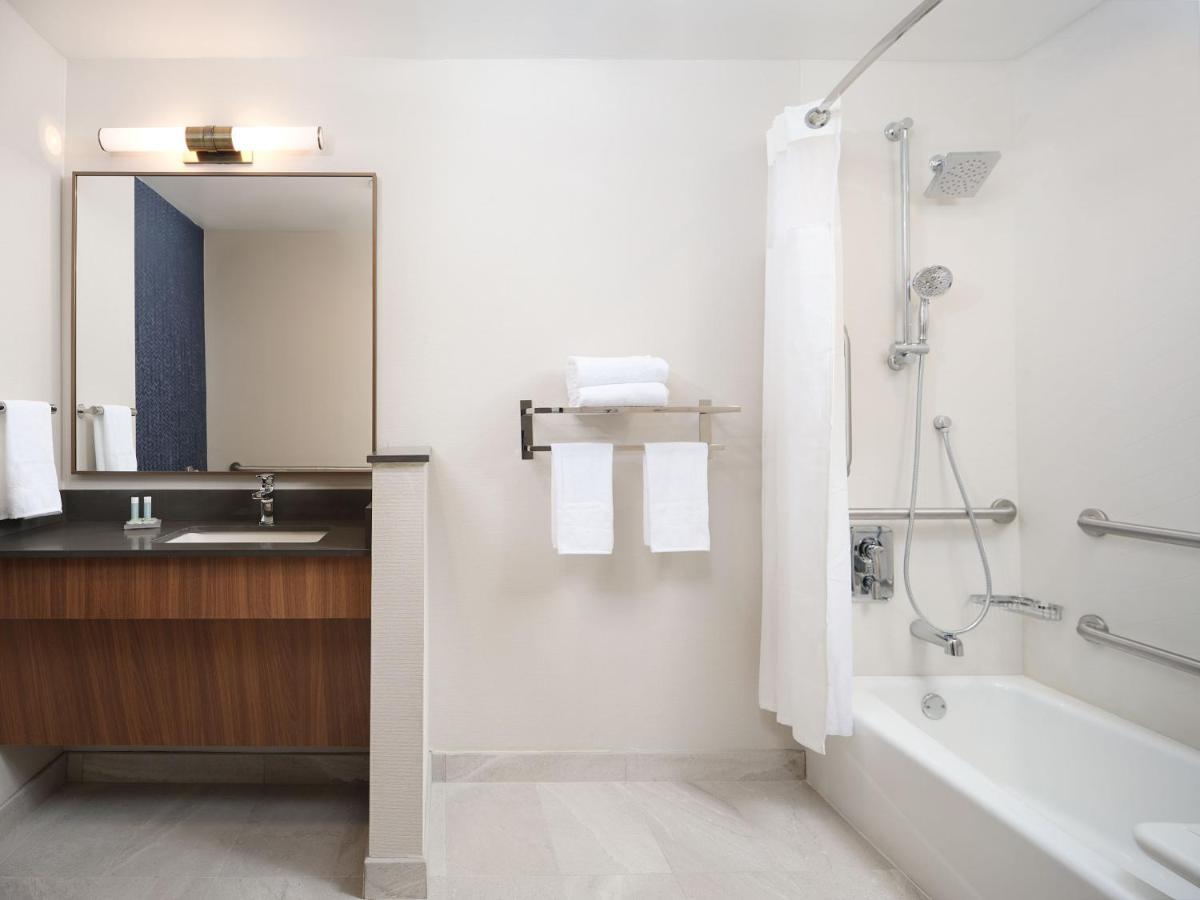 Fairfield Inn & Suites By Marriott Fort Lauderdale Northwest ทามาแร็ค ภายนอก รูปภาพ