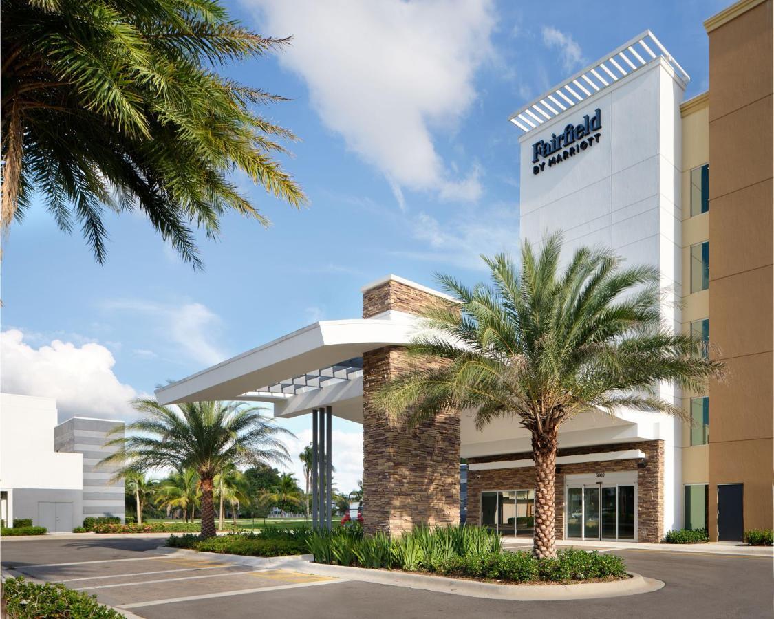 Fairfield Inn & Suites By Marriott Fort Lauderdale Northwest ทามาแร็ค ภายนอก รูปภาพ